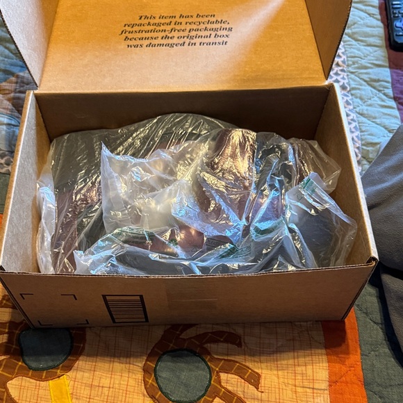 Soda Maroon Ankle Boots 6.5 - Picture 5 of 5